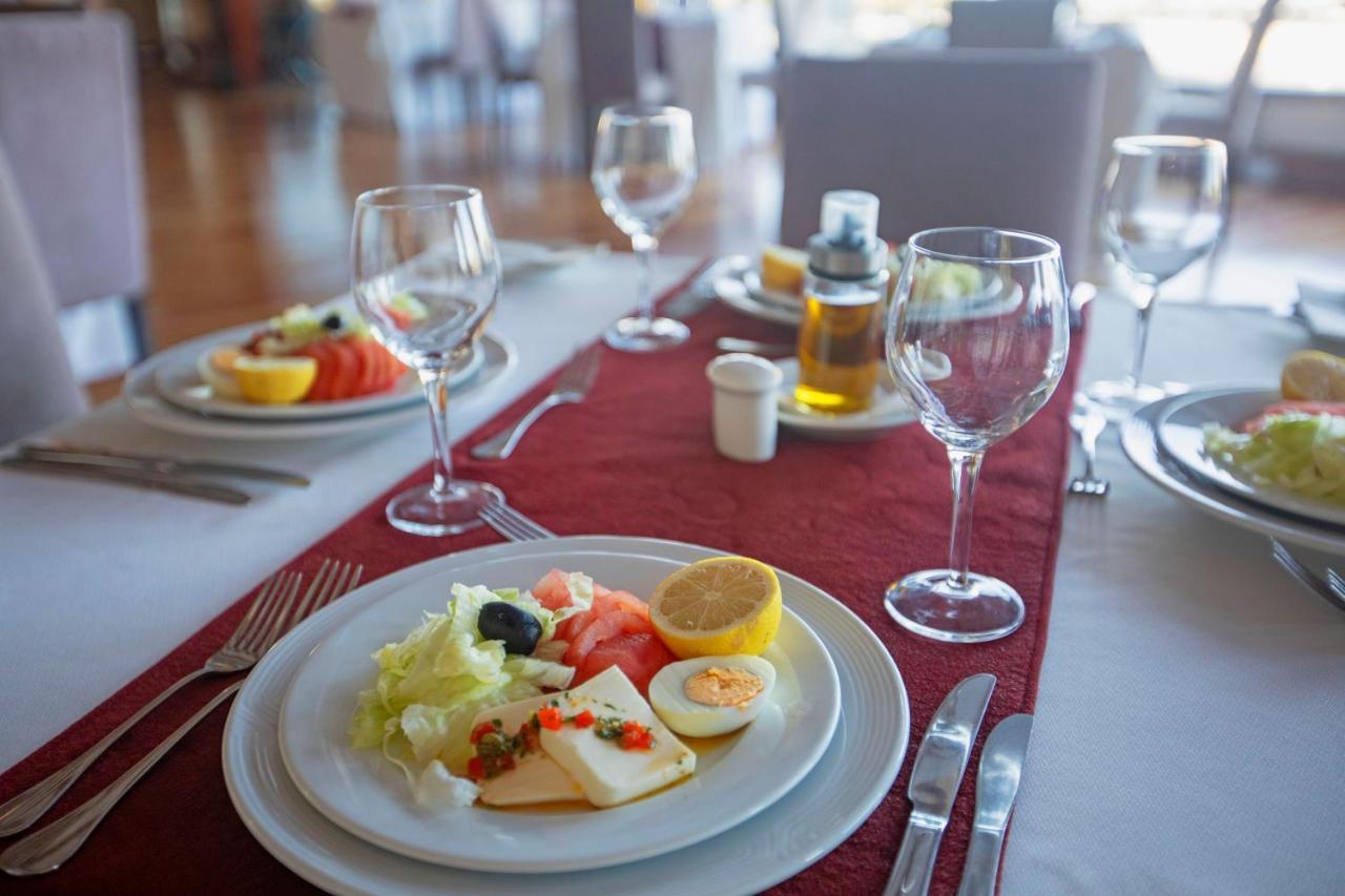 Gran Hotel Vicente Costanera Пуерто Монт Екстериор снимка