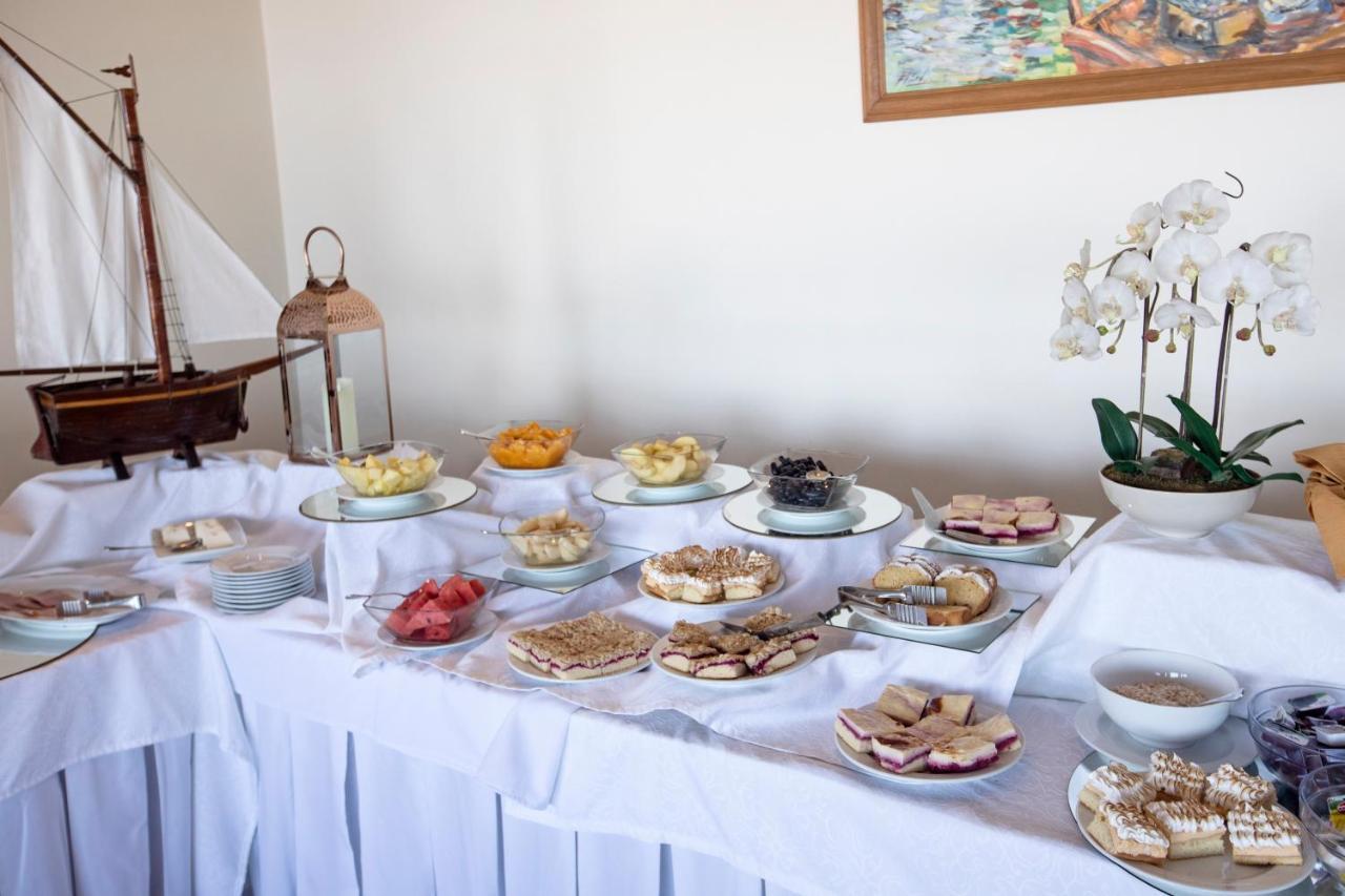 Gran Hotel Vicente Costanera Пуерто Монт Екстериор снимка