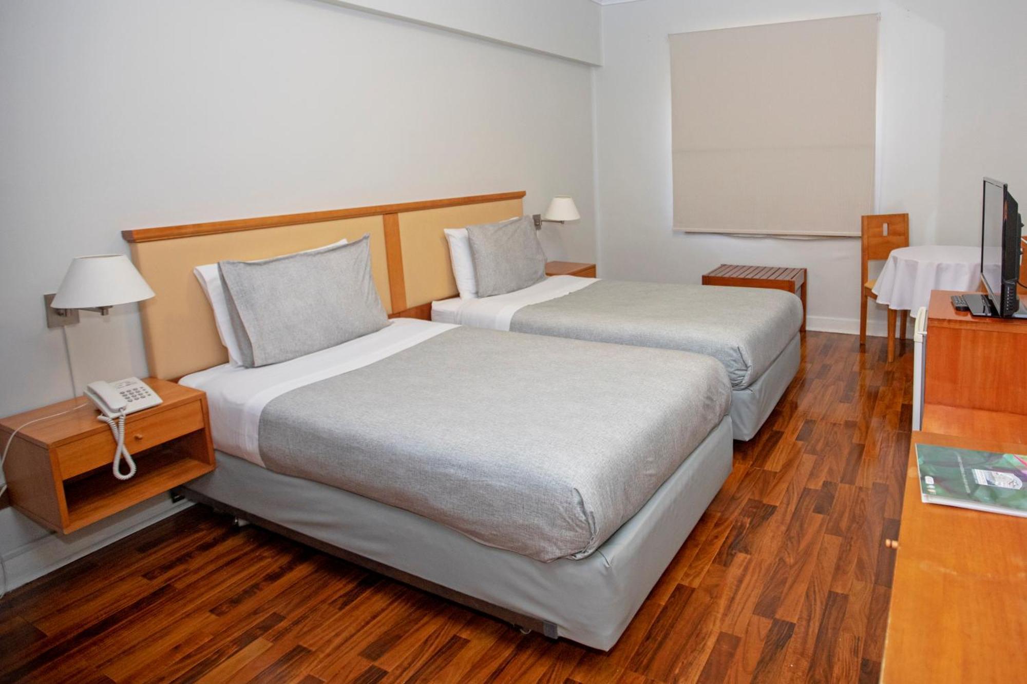 Gran Hotel Vicente Costanera Пуерто Монт Екстериор снимка